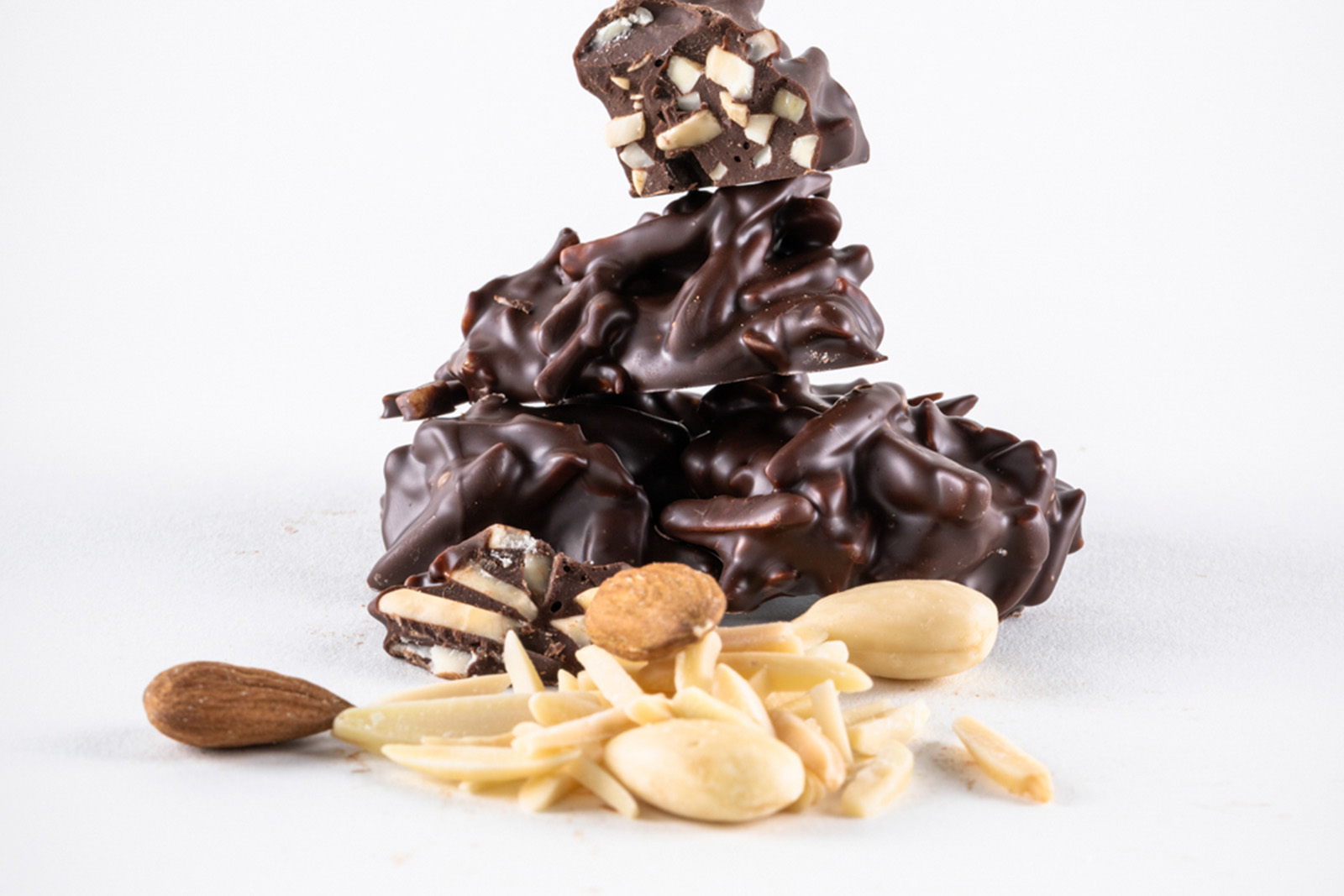 Chocoladerotsjes - donkere chocolade met amandel