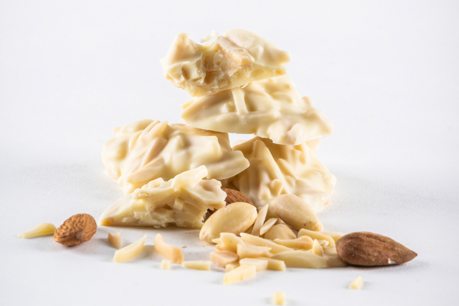 Chocoladerotsjes - witte chocolade met amandel