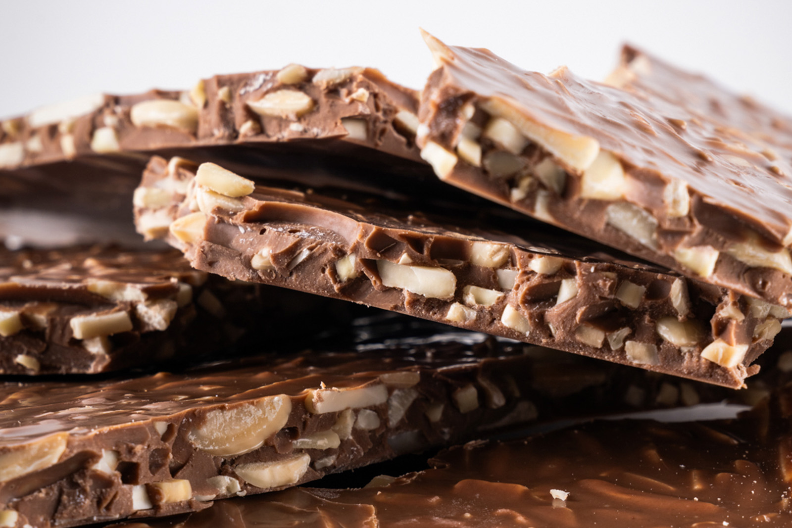 Breekplaat - melkchocolade met amandel